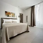 New Moon 4* La Spezia