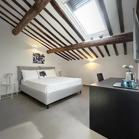 New Moon 4* La Spezia