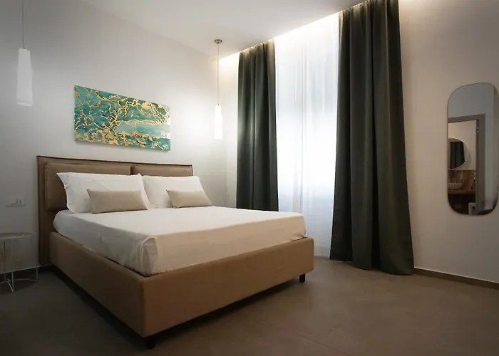 New Moon Vendégház La Spezia